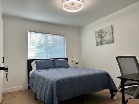 Entire Place 4Bed.2Bath