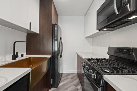 Entire Place 2Bed.1Bath