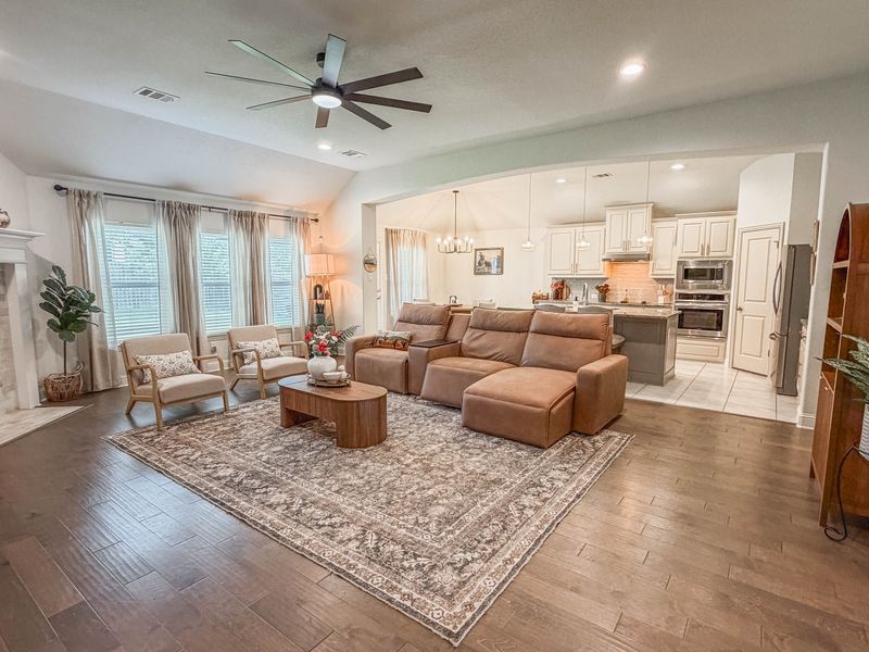 roommates in Waxahachie Shared Room in 4Bed.2Bath - cirtru.com