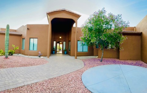 Entire Place 4Bed.3.5Bath