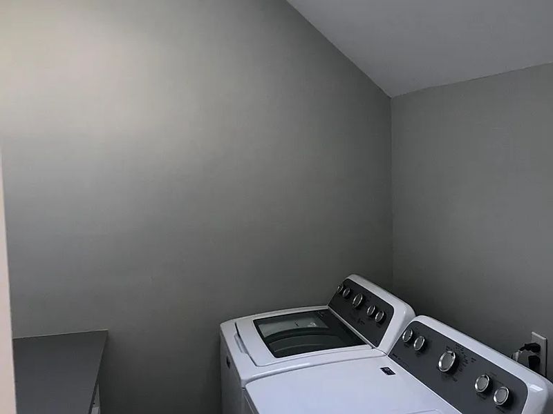 roommates in Chicago Entire Place 2Bed.1.5Bath - cirtru.com