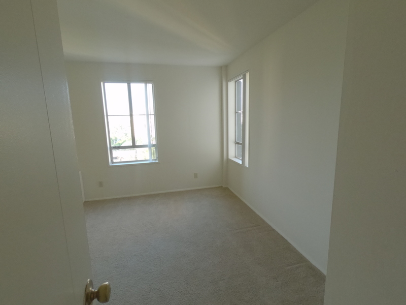 Private Room in 2Bed.2Bath