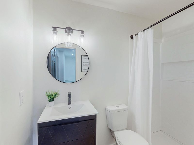 roommates in Undisclosed, Duluth, GA 30096 Experience Modern CoLiving - Private Furnished Rooms | All Utilities |  Easy Fast Approval | Move In Today Duluth Home (id. 33357) - cirtru.com