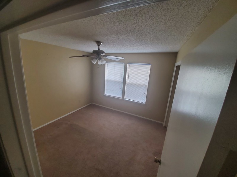 Private Room in 2Bed.2Bath