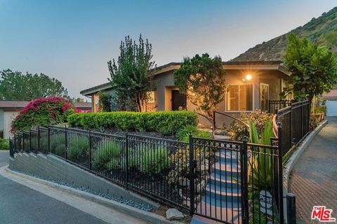 roommates in Los Angeles Private Room in 4Bed.2Bath - cirtru.com