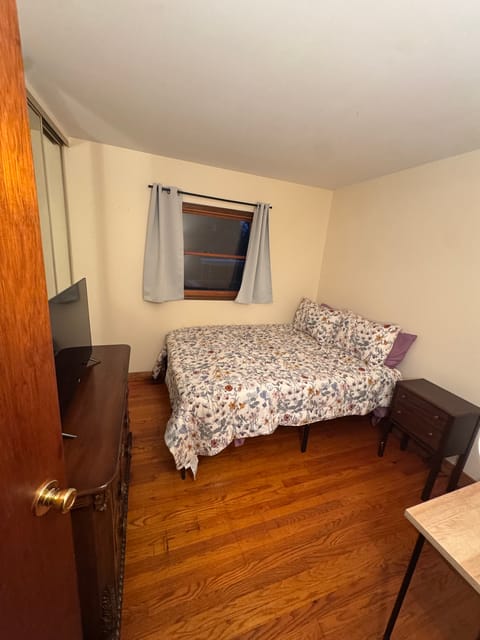 roommates in Walworth Private Room in 3Bed.2.5Bath - cirtru.com