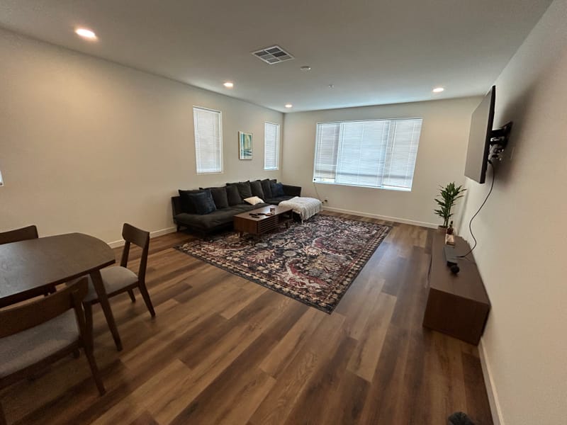 roommates in Stanton Private Room in 2Bed.2.5Bath - cirtru.com