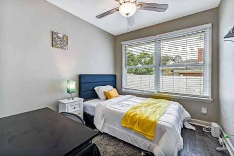 roommates in Undisclosed, Jacksonville, FL 32217 Newly-renovated & modern Jacksonville House with Dining area (id. 3882) - cirtru.com