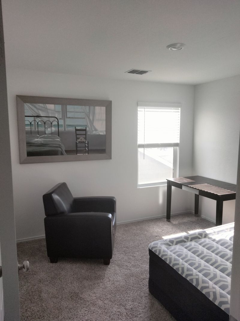 roommates in Manor Private Room in 1Bed.1Bath - cirtru.com