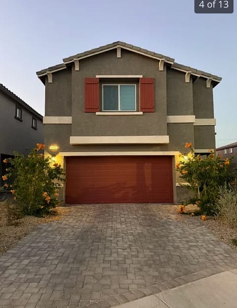 Entire Place 4Bed.2.5Bath