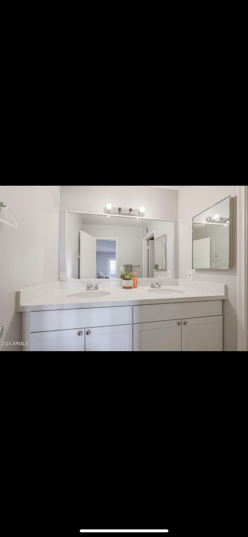 Private Room in 3Bed.1.5Bath