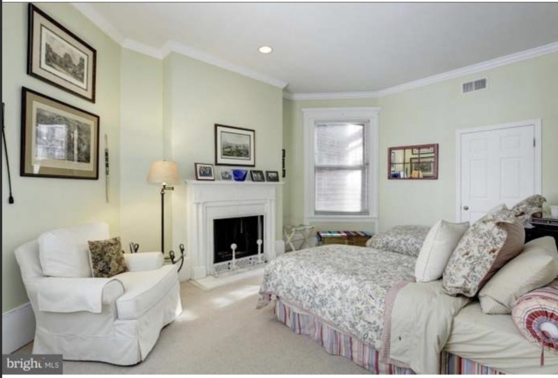 Private Room in 3Bed.3Bath