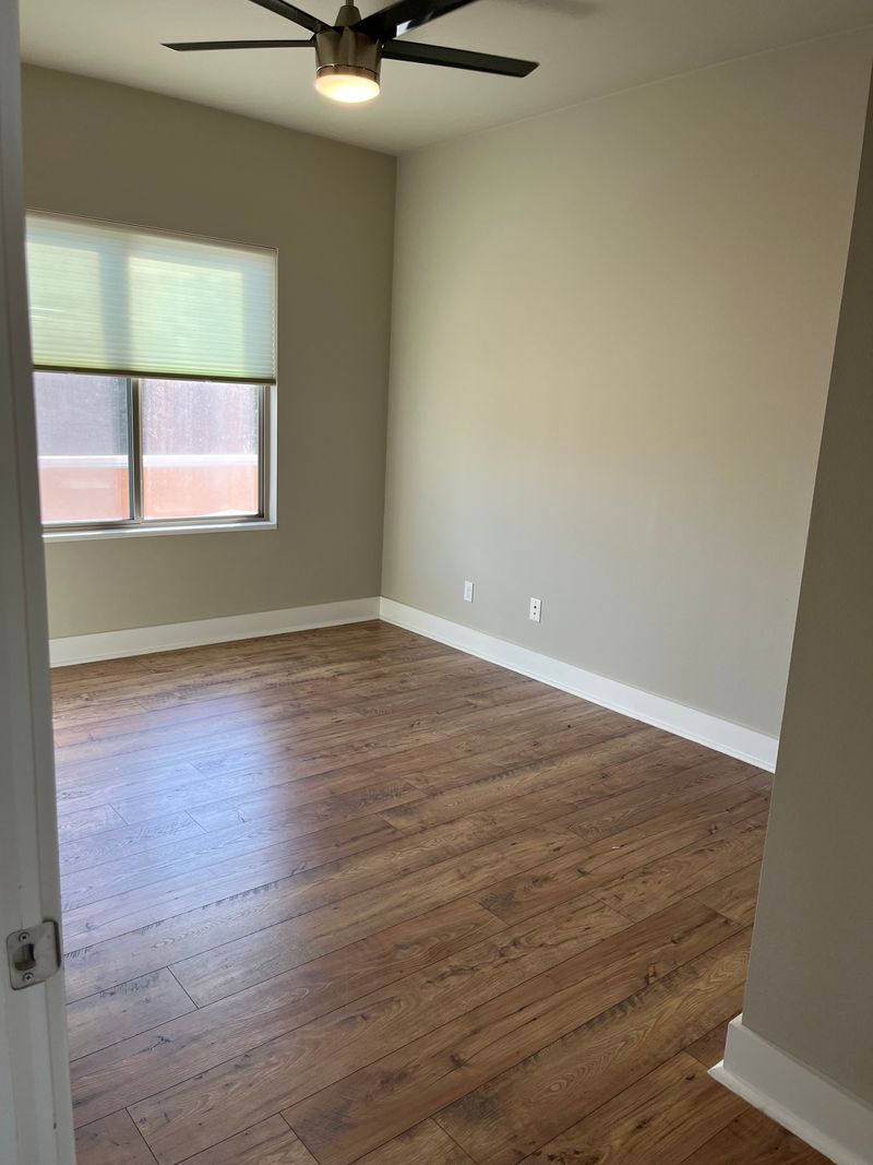 Private Room in 3Bed.2.5Bath