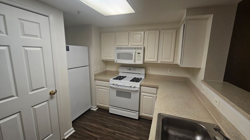roommates in Arlington Entire Place 1Bed.1Bath - cirtru.com