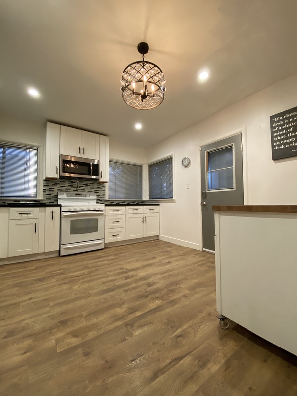 Private Room in 3Bed.2Bath