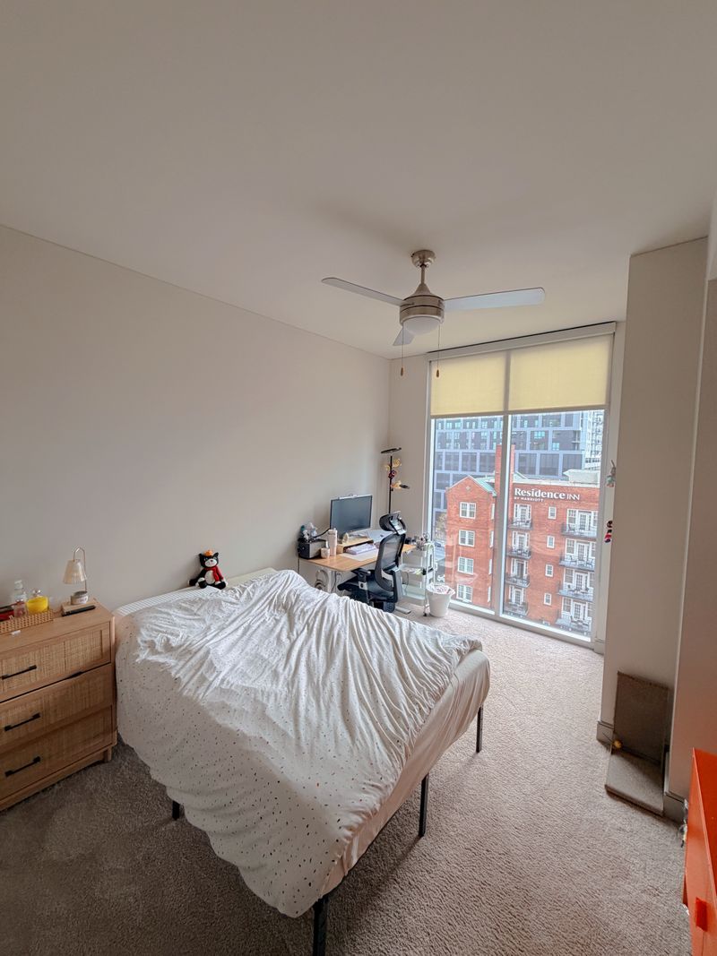 Private Room in 2Bed.2Bath