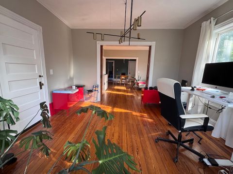 roommates in Cranston Entire Place 2Bed.1Bath - cirtru.com