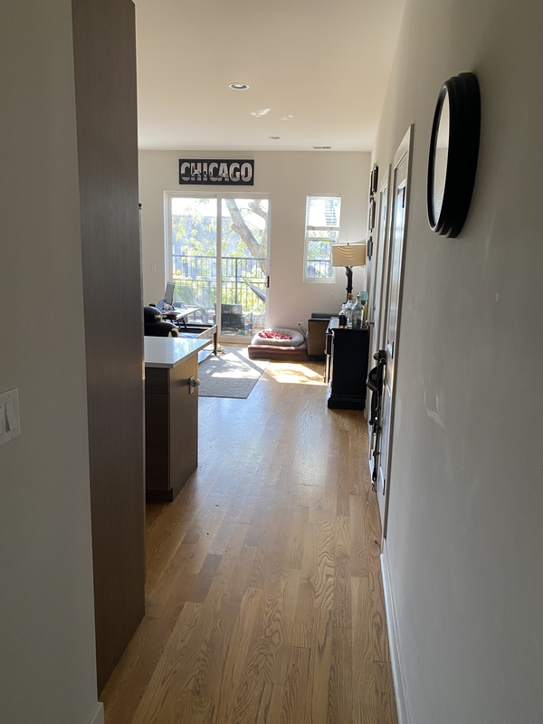 Private Room in Top Floor 3 BR/2BA