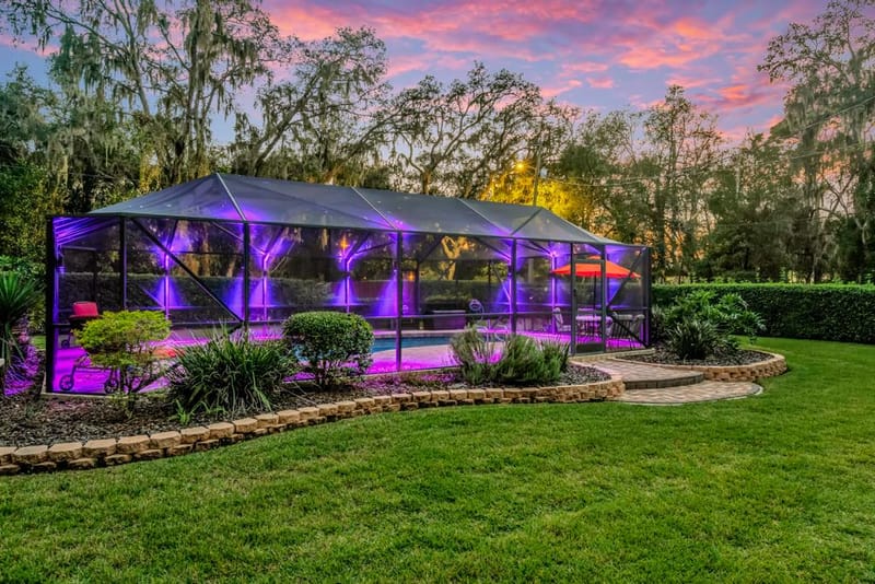 roommates in Undisclosed, Tampa, FL 33637 Live in Tampa, as a slice of paradise awaits just walk to transit stop Boardwalk @ Morris Bridge Rd. (id. 34723) - cirtru.com