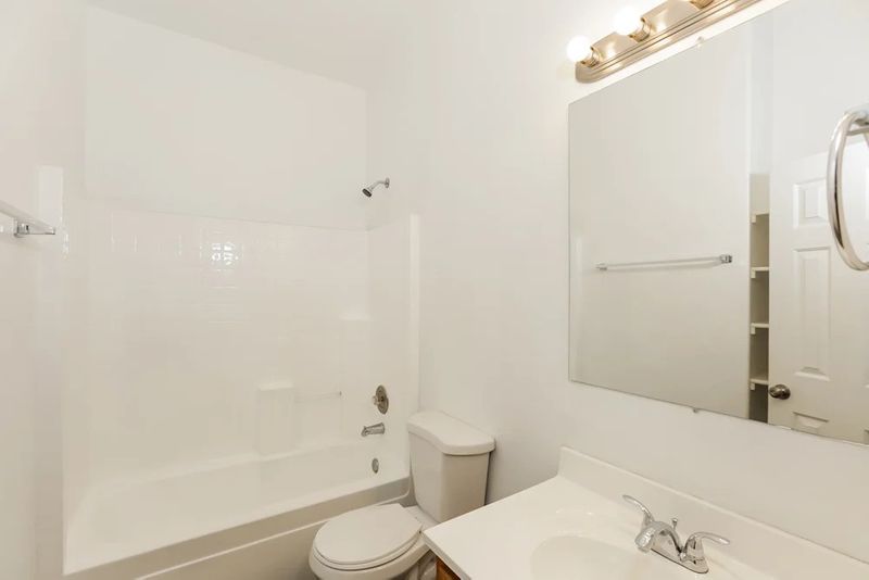 roommates in Glendale Entire Place 3Bed.2Bath - cirtru.com