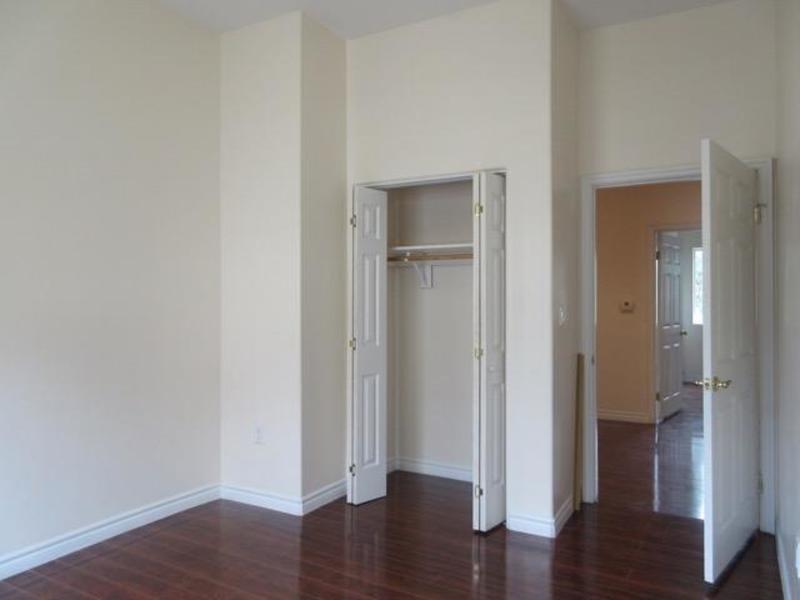 roommates in Los Angeles Private Room in 3Bed.2Bath - cirtru.com