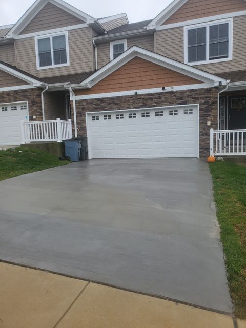 Private Room in 3Bed.1Bath