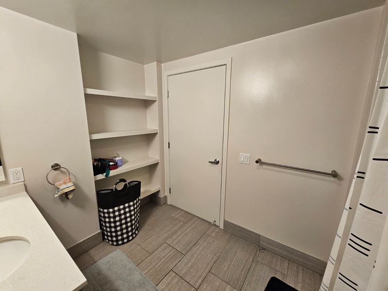 Private Room in 2Bed.2Bath