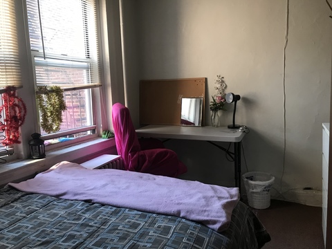 Private Room in 2Bed.1Bath
