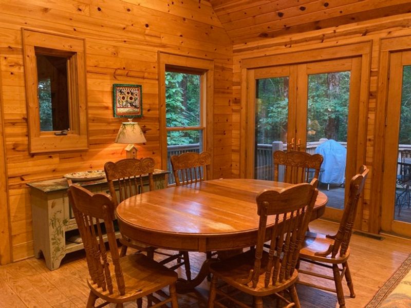 roommates in Tiger Entire Place 3Bed.2Bath - cirtru.com