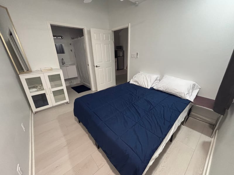 Entire Place 1Bed.1Bath