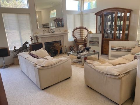 Private Room in 2Bed.2Bath
