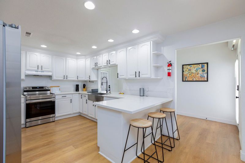 Las Vegas House .Comfortable & newly-renovated (id. 7017)