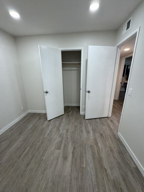 Private Room in 3Bed.2Bath
