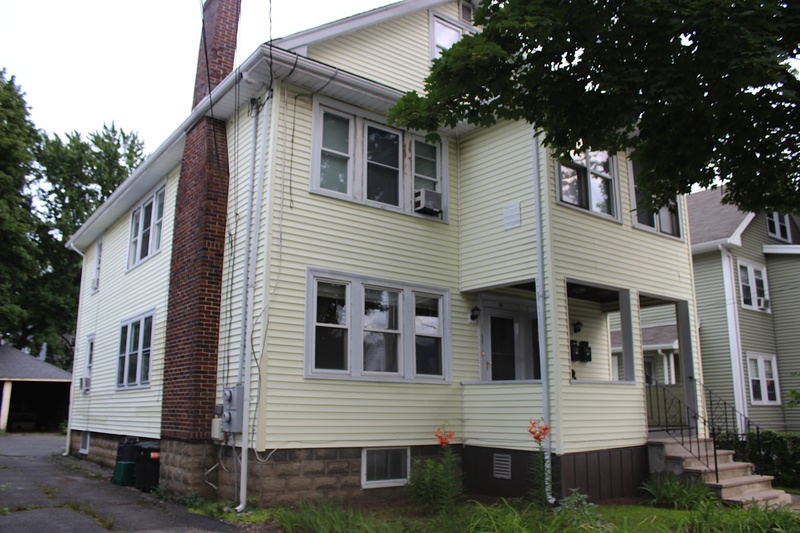 roommates in Belmont Private Room in 2Bed.1Bath - cirtru.com