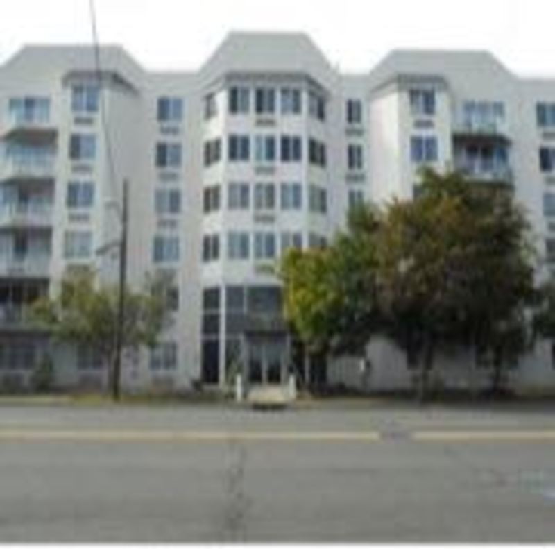 roommates in Hackensack Need to share master bedroom - cirtru.com