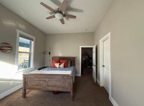 Private Room in 3Bed.1Bath