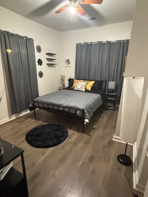Entire Place 4Bed.2Bath