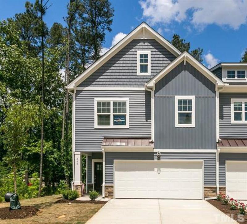 roommates in Cary Private Room in 3Bed.3Bath - cirtru.com