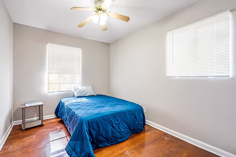 A Comfortable Marietta Home Where Modern Meets Cozy |  Free WiFi |  Monthly Cleaning Included | Move-In Ready (id. 2098)