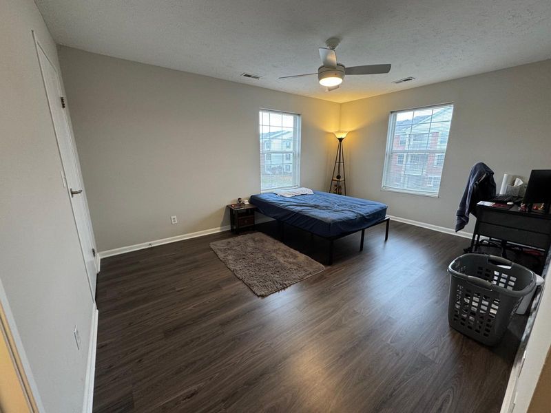 roommates in Strongsville Private Room in 2Bed.2Bath - cirtru.com