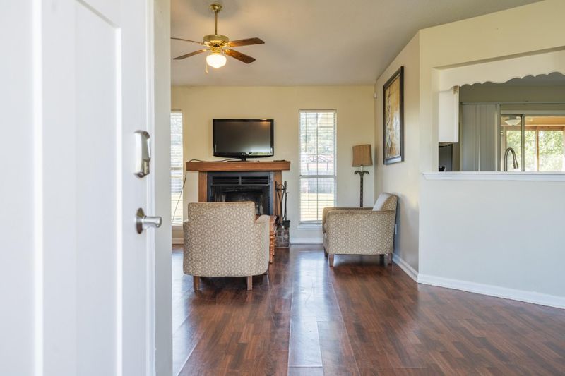 roommates in Undisclosed, Ludowici, GA 31316 Rooms for Rent Near Fort Stewart – Spacious Home in Hinesville GA | 30 Min to Savannah (id. 4662) - cirtru.com