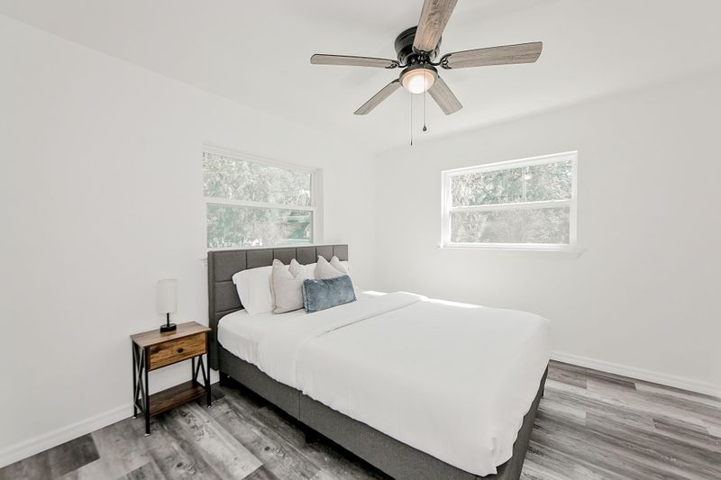 roommates in Undisclosed, Ocala, FL 34476 Spacious & newly-renovated Ocala House with Dining area (id. 9688) - cirtru.com