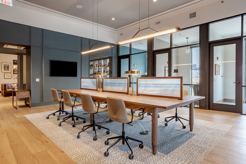 roommates in Chicago Entire Place 1Bed.1Bath - cirtru.com