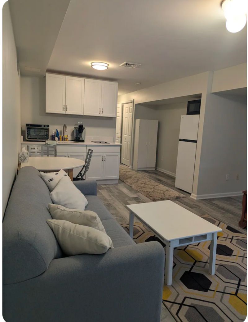 roommates in Trumbull Entire Place 1Bed.1Bath - cirtru.com