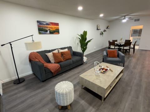 Entire Place 2Bed.2Bath