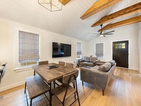 roommates in Austin Private Room in 2Bed.2Bath, - cirtru.com