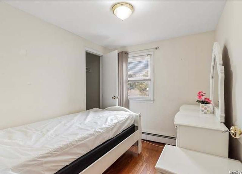 roommates in Elmont Private Room in 5Bed.2.5Bath - cirtru.com