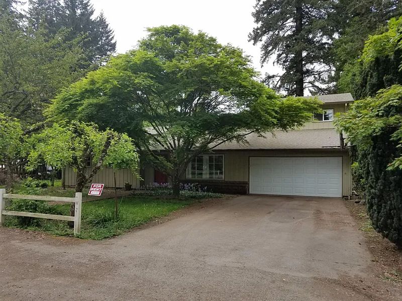 roommates in Lake Oswego Private Room in 2Bed.2Bath - cirtru.com