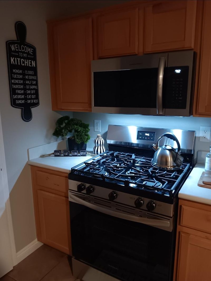 roommates in Undisclosed, Las Vegas, NV 89113 Upscale Southwest/Summerlin area (id. 31269) - cirtru.com
