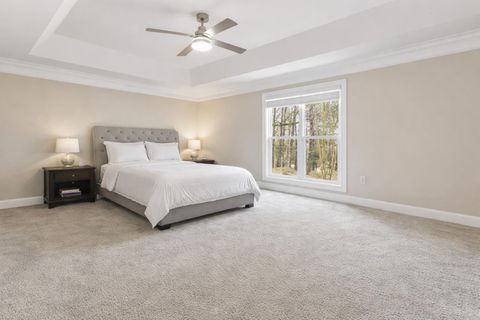 Live in Stonecrest (id. 32456)
